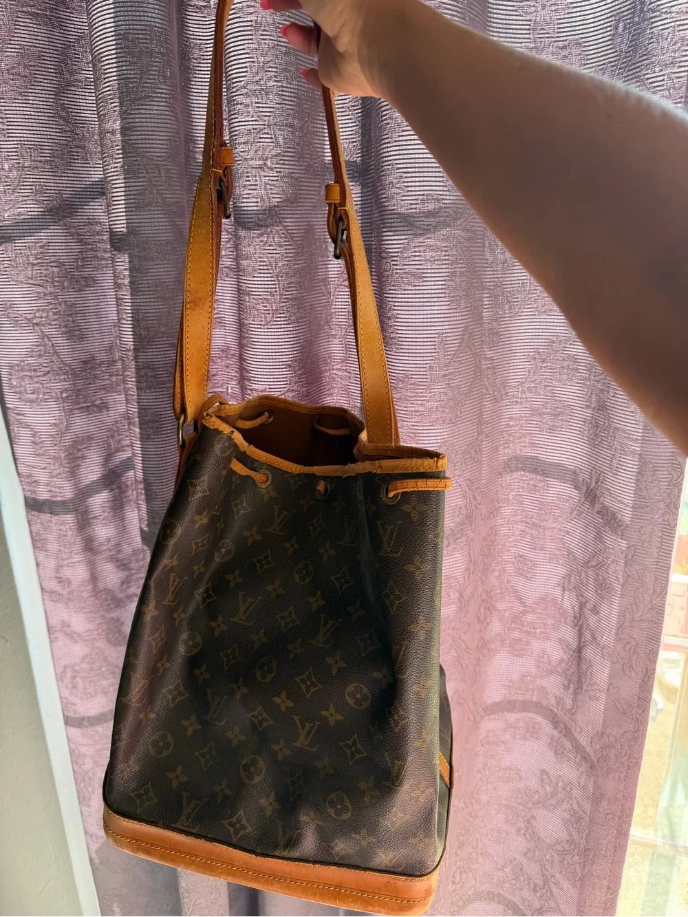 Vintage Louis Vuitton Monogram Drawstring Shoulder Bag in Brown and Tan